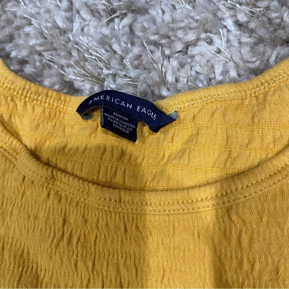 American Eagle yellow textured short sleeve stretch crop top Size M - Picture 2 of 6